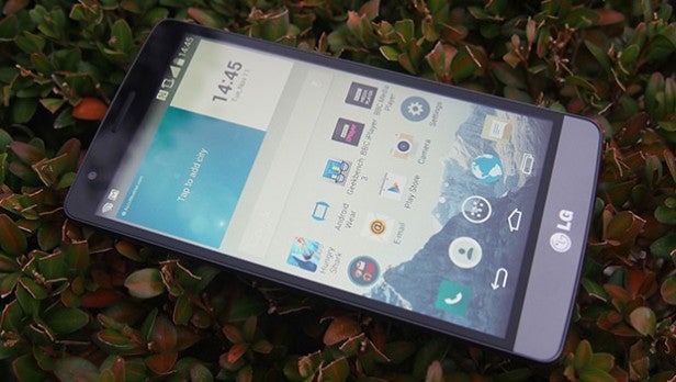 LG G3 SSmartphone on foliage showcasing display and design.