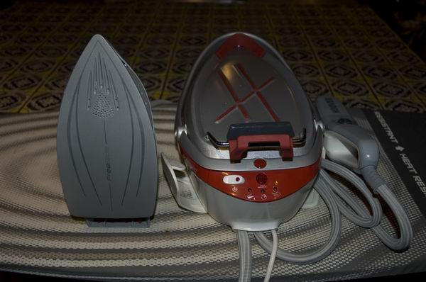 Hoover IronSpeed SRD 4110/2 iron next to traditional iron.