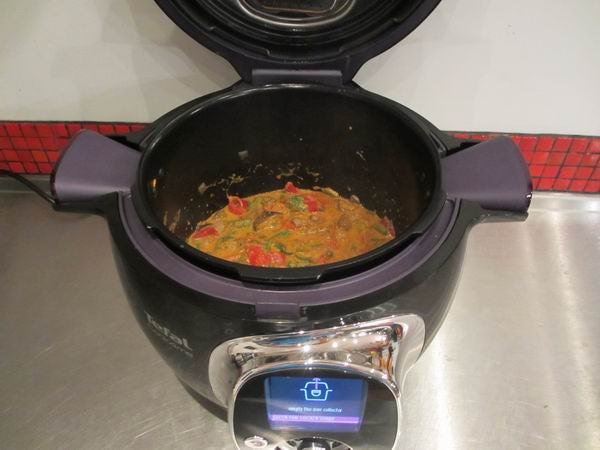 Tefal Cook4Me with cooked meal inside.