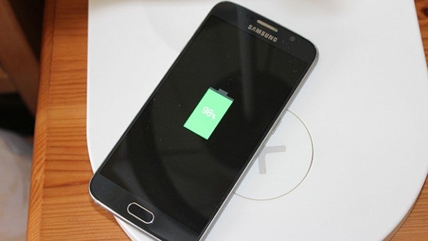 Samsung phone charging on Ikea Varv wireless charging pad.