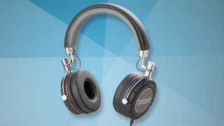 Musical Fidelity MF-200 headphones on blue gradient background.
