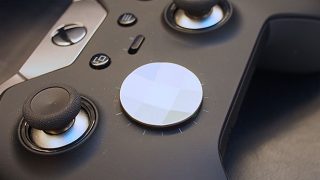 Xbox One Elite Controller vs SCUF Infinity 1 13
