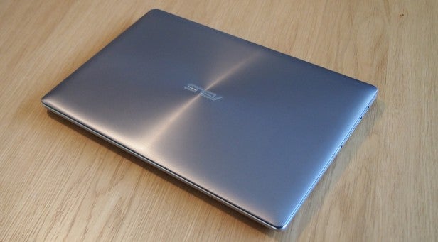 Asus ZenBook Pro UX501VW closed