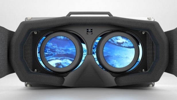 The Oculus Rift lookimg through the lens