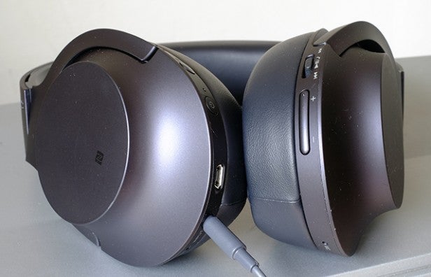 Sony MDR100ABN 3