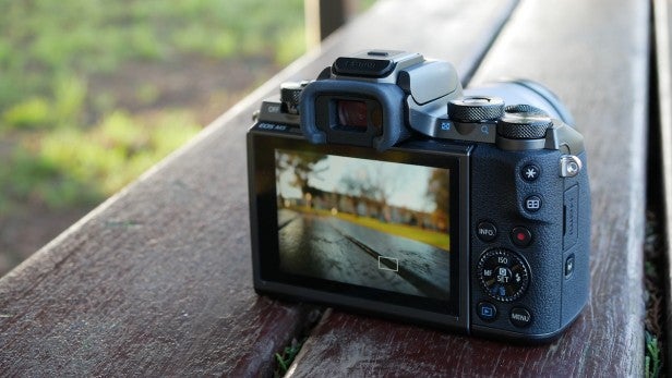 Canon EOS M5 15