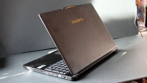 Gigabyte P35X v6 29Gigabyte laptop on desk for performance review.