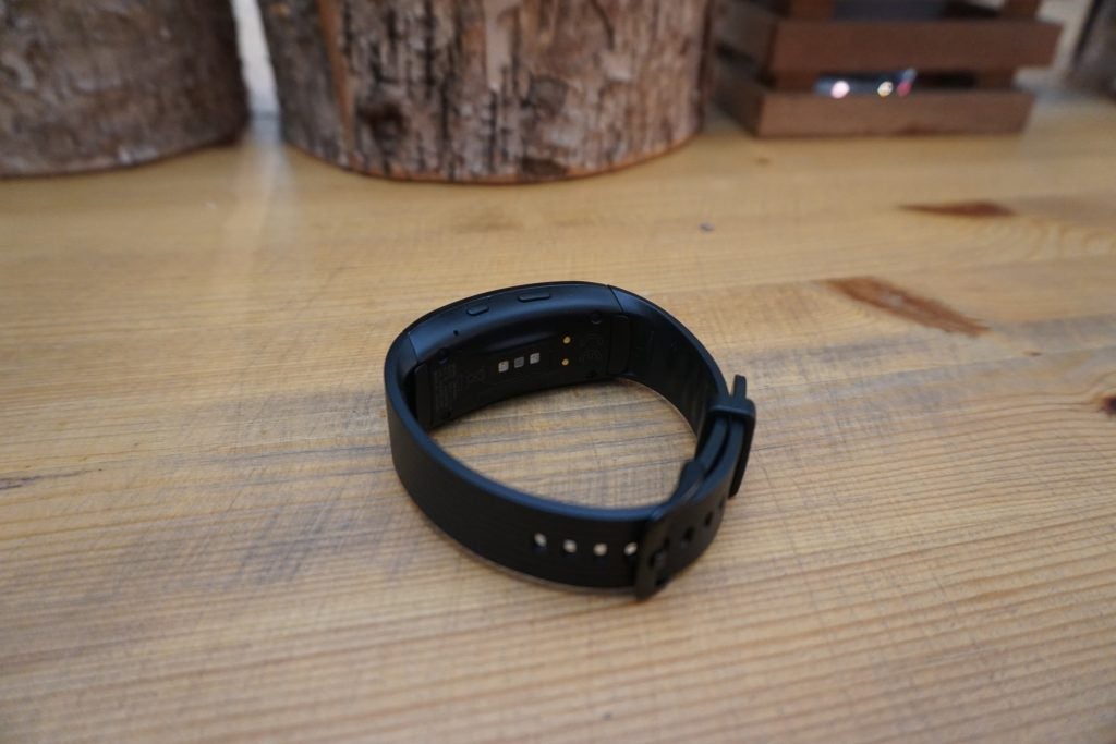 Samsung Gear Fit 2 Pro on wooden table