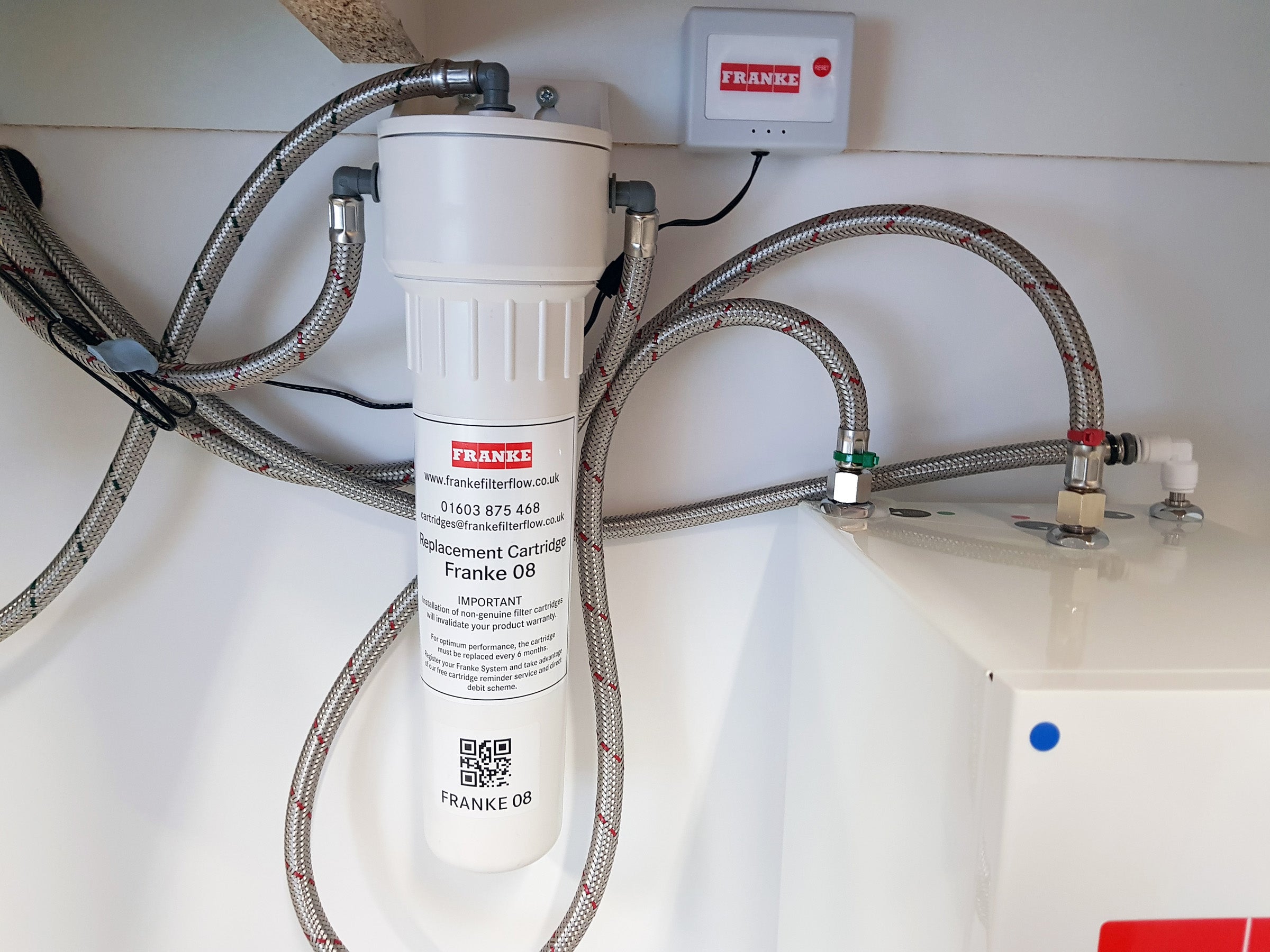 Franke Omni 4-in-1 tap's under-sink filtration system installation.