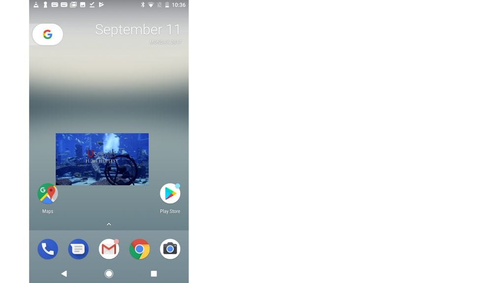 Android 8.0 Oreo interface with date and app icons.