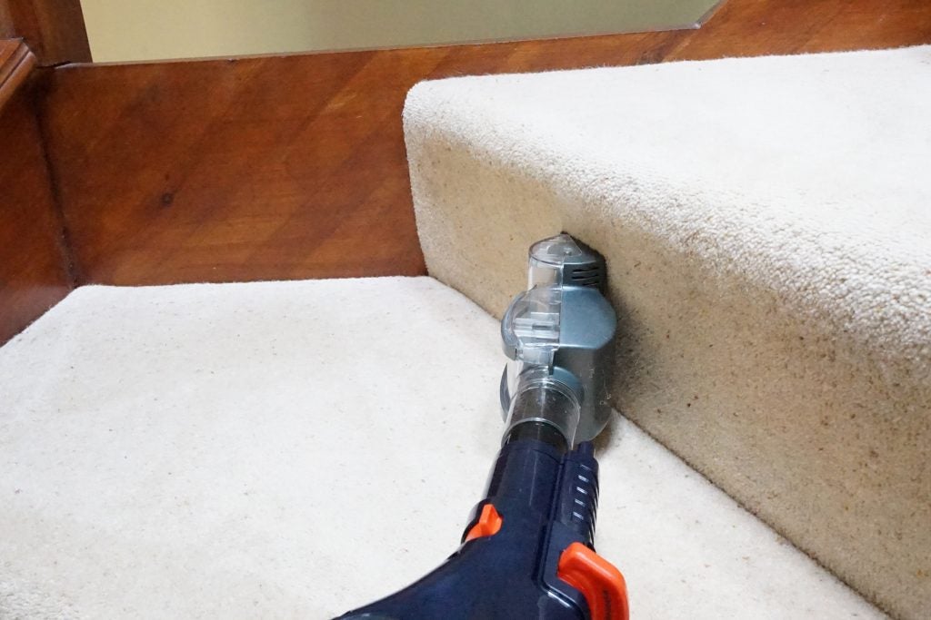 Shark DuoClean vacuum cleaning carpeted stairs