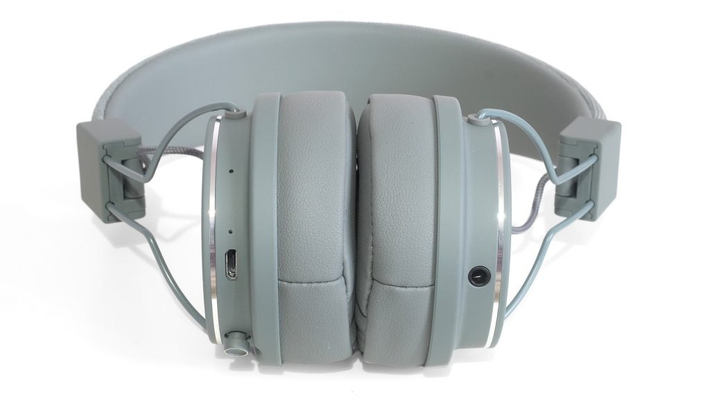 Urbanears Plattan 2 Bluetooth headphones in gray on white background.