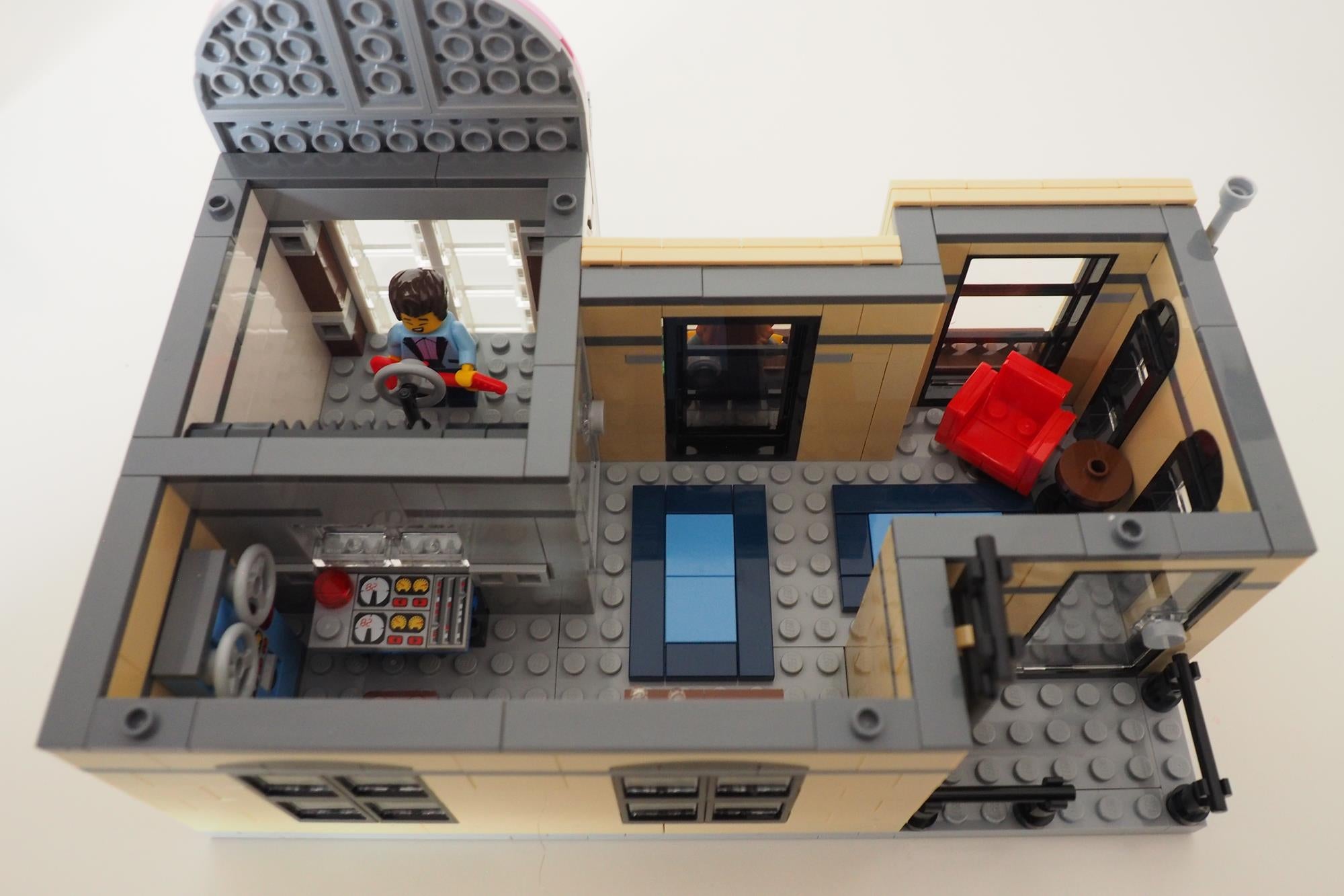 Overhead view of LEGO Downtown Diner recording studio section.