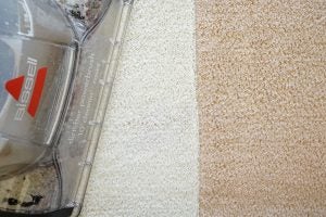 Bissell StainPro 10Bissell StainPro 10 cleaning dirty carpet, showing before and after results.