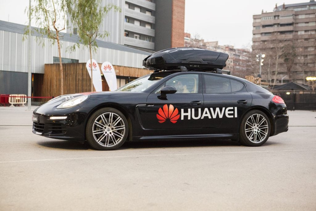 Huawei Mate 10 Pro autonomous car