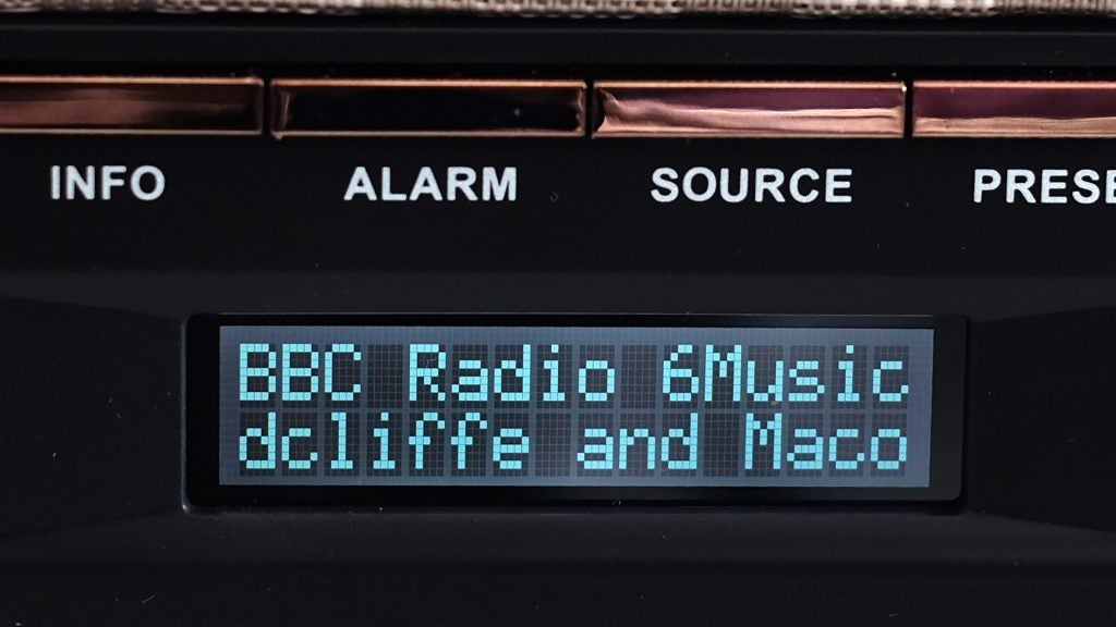 Groov-e Encore DAB Radio showing BBC Radio 6 Music display.