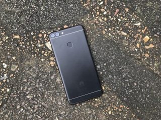 Huawei P Smart (2017) back on concrete