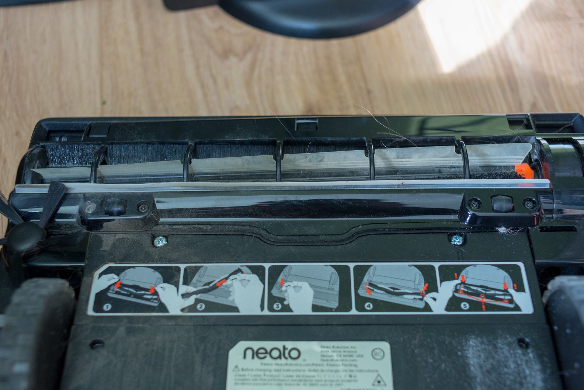Close-up of Neato Botvac D7 brush and maintenance guide.
