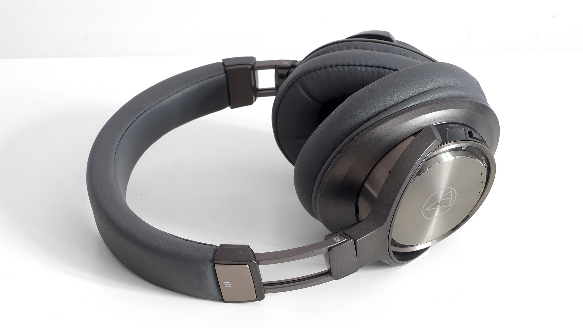 Audio-Technica ATH-DSR9BT Review | Trusted Reviews