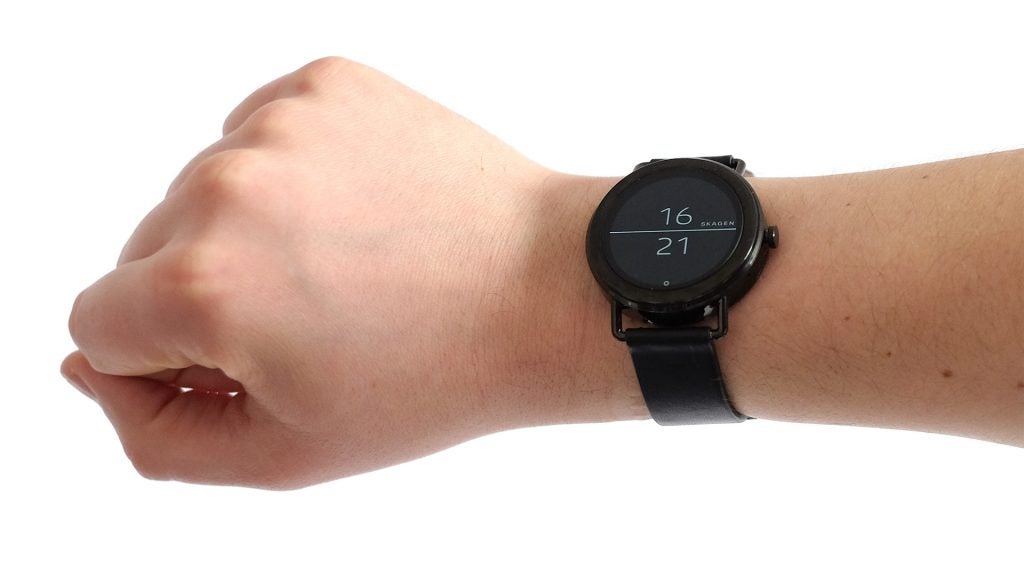 Skagen Falster smartwatch on person's wrist showing time.