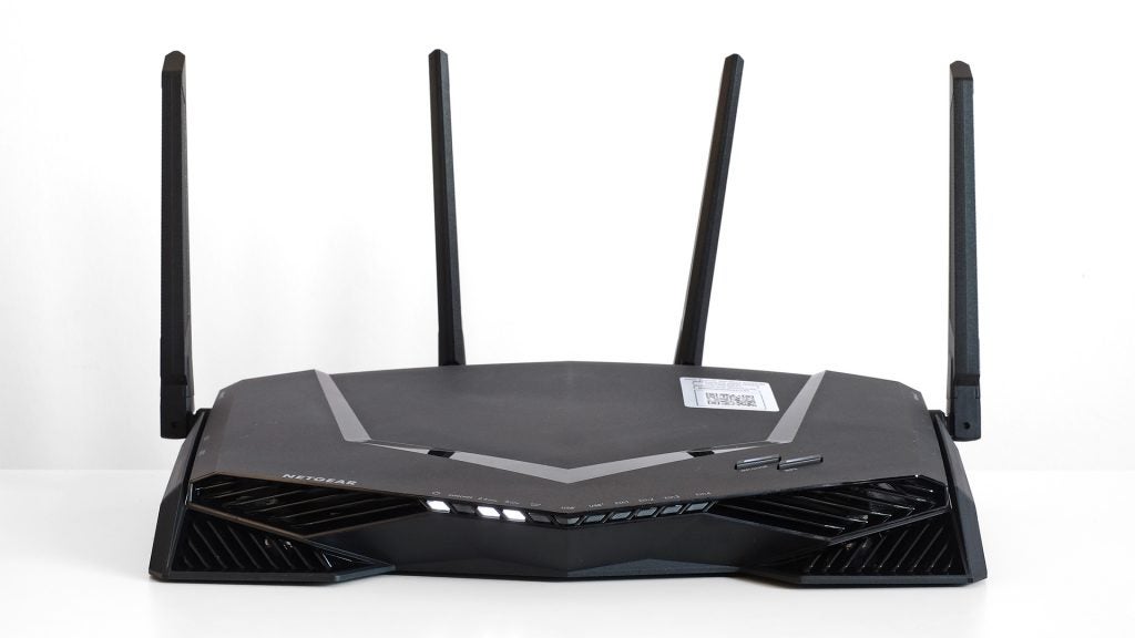 Netgear Nighthawk XR500 Pro gaming router on white background.Close-up of Netgear Nighthawk XR500 Pro gaming router.