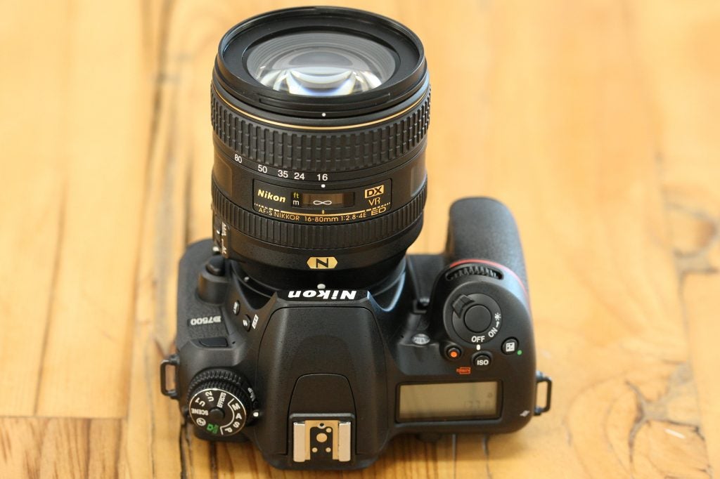 Nikon D7500 top-plate