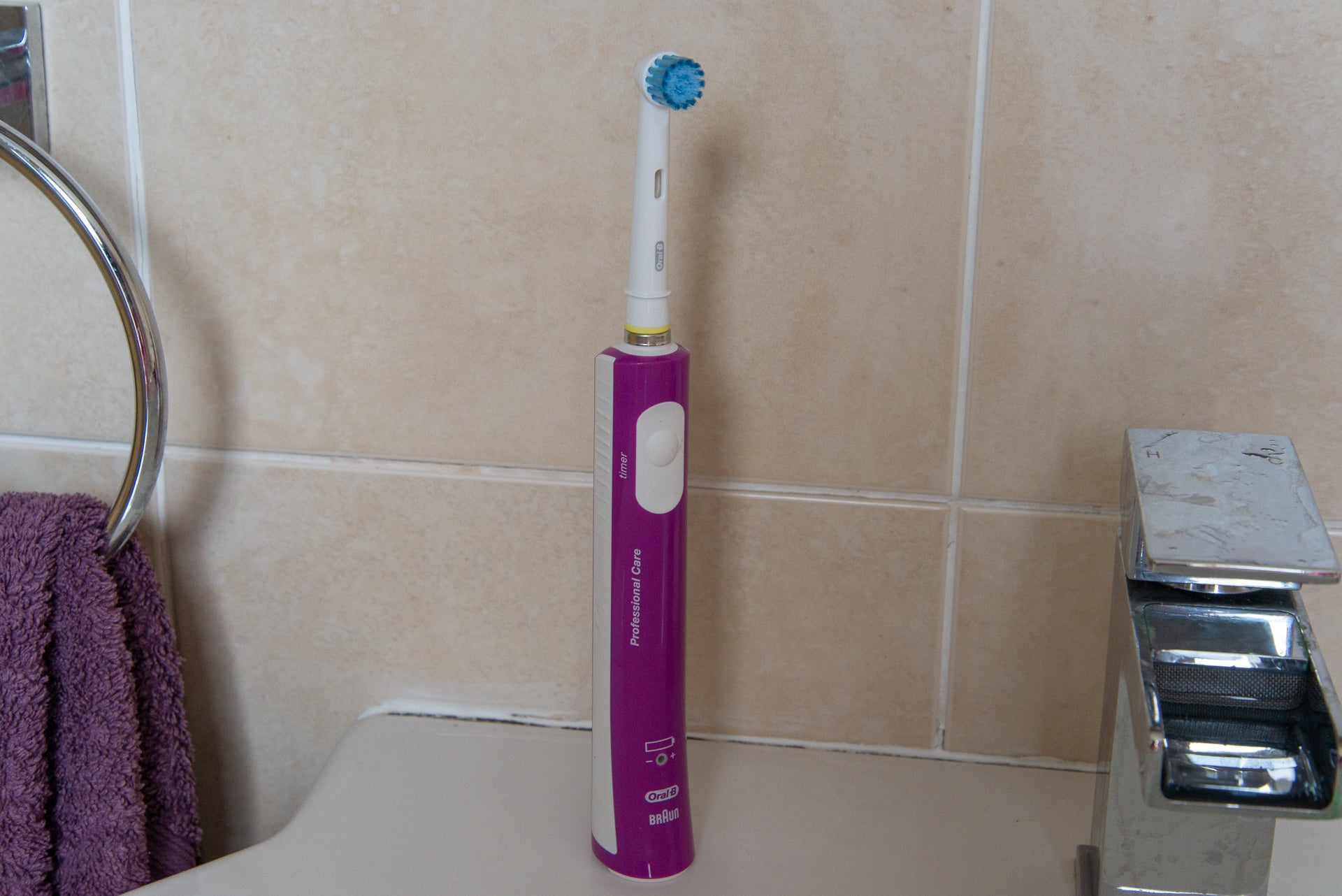 Oral-B Junior Electric Toothbrush For Children Aged 6+