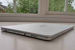 Asus Chromebook Flip C302 Review