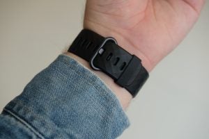Fitbit Charge 3 back