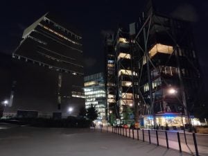 Oppo Find X camera sample - night scene