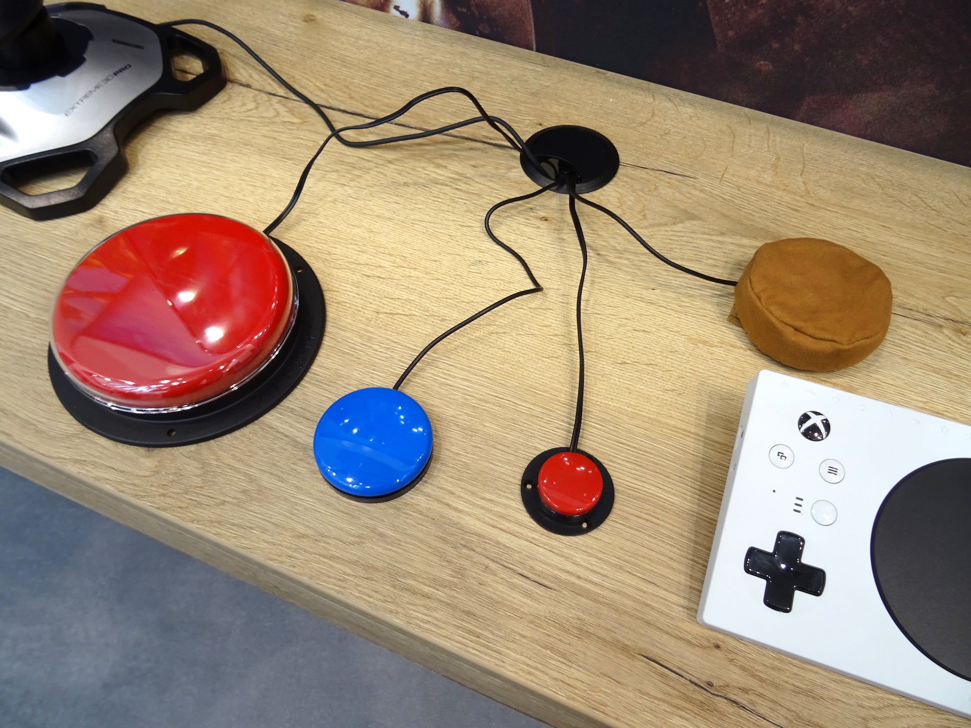 inteligencia Pisoteando soplo Xbox Adaptive Controller – first look Review | Trusted Reviews