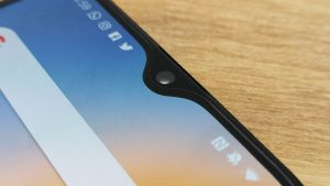 OnePlus 6T notch closeup