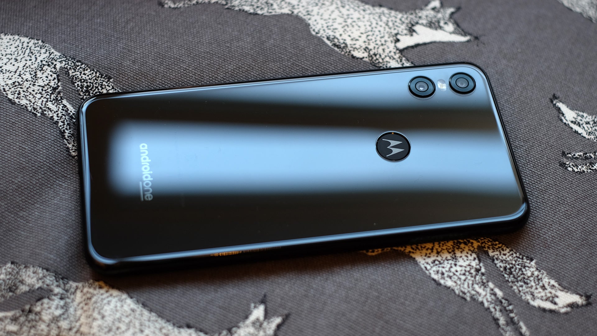 Motorola One Review | Trusted Reviews