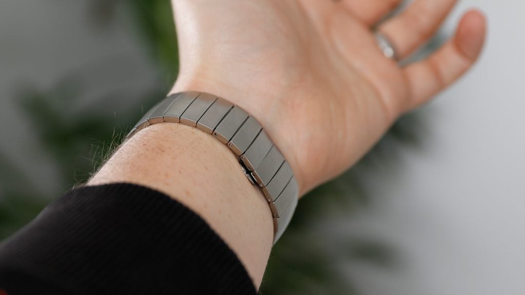 Emporio Armani Connected 2018 strap on wrist