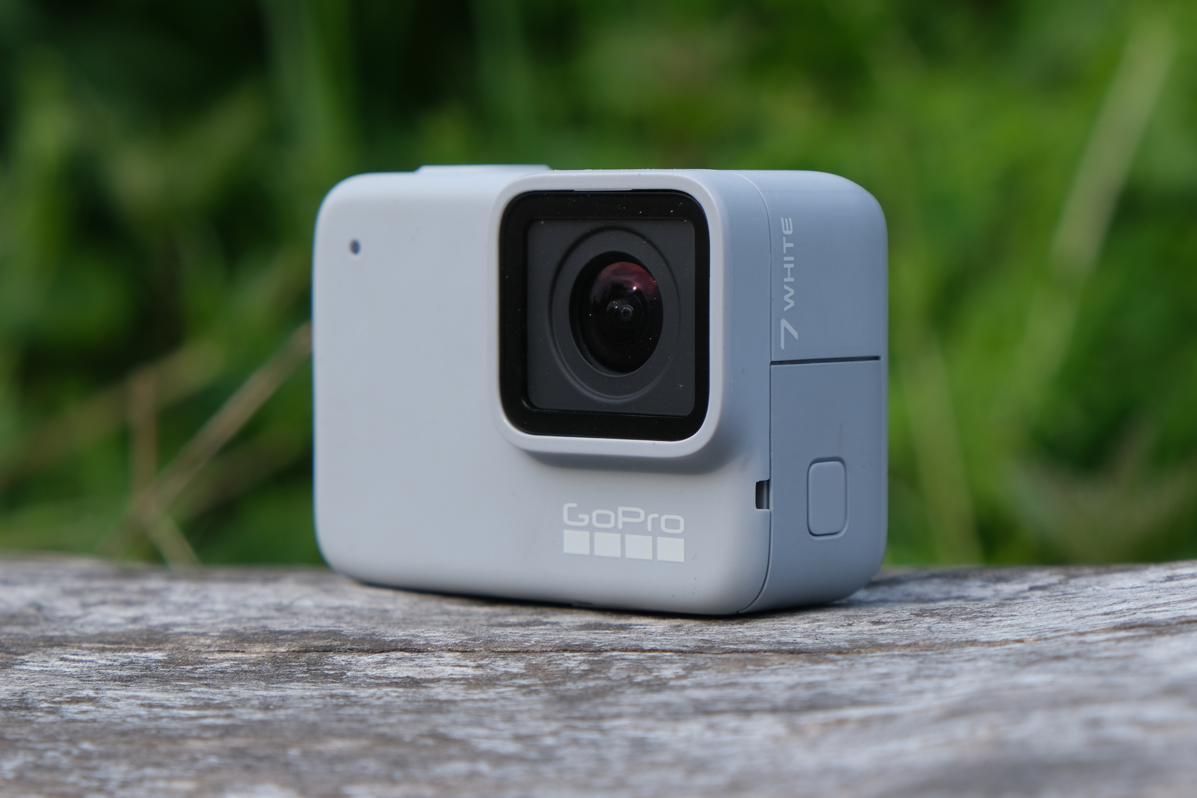 GoPro HERO7 Black   Action camera   4K /  fps   .0 MP   Wi Fi