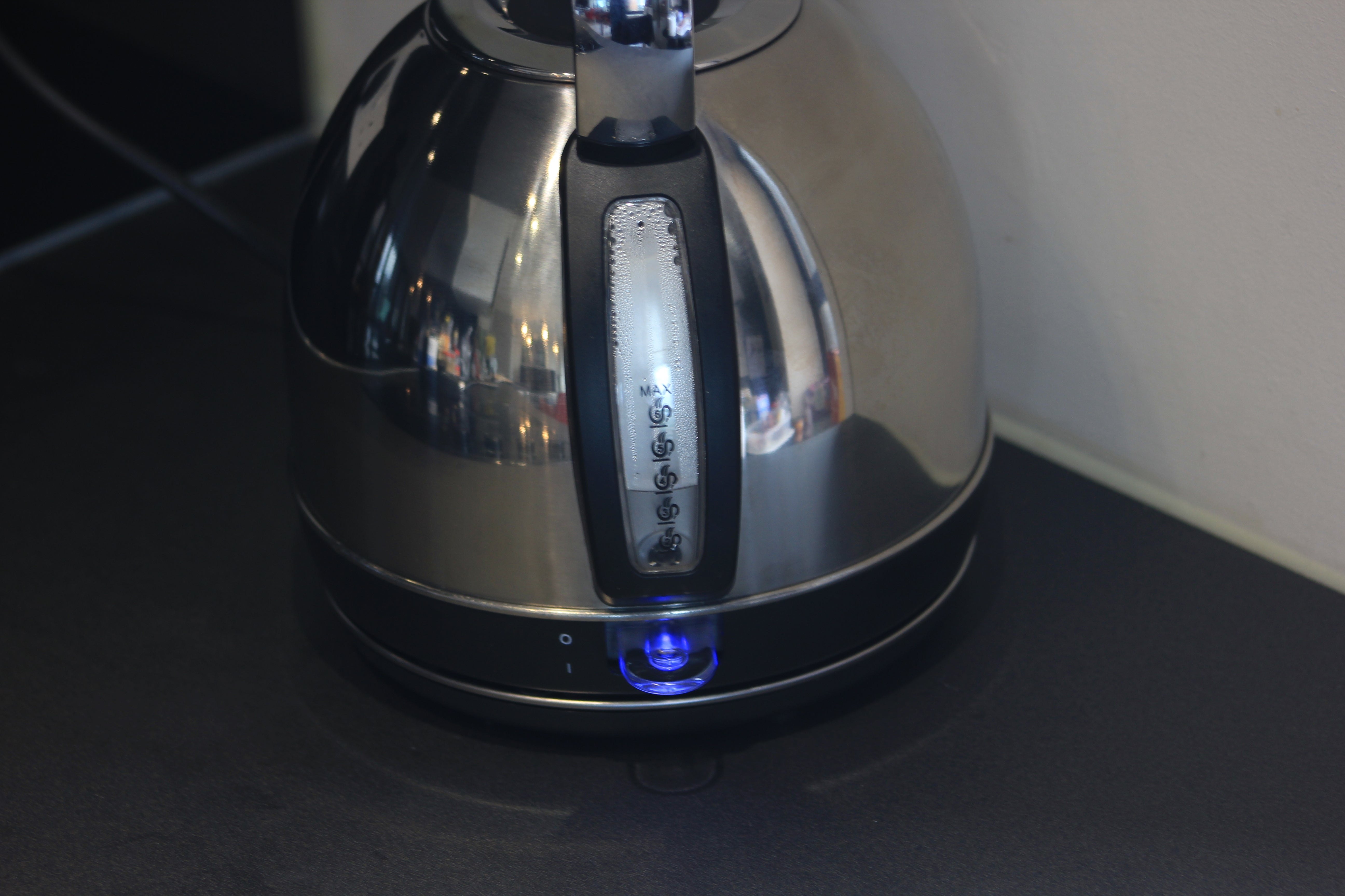 Swan 1.7l Stainless Steel Dome Kettle