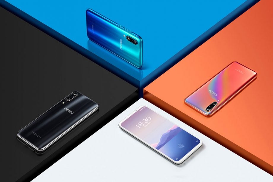 A wallpaper of Meizu 16XS smartphone showing different color variants