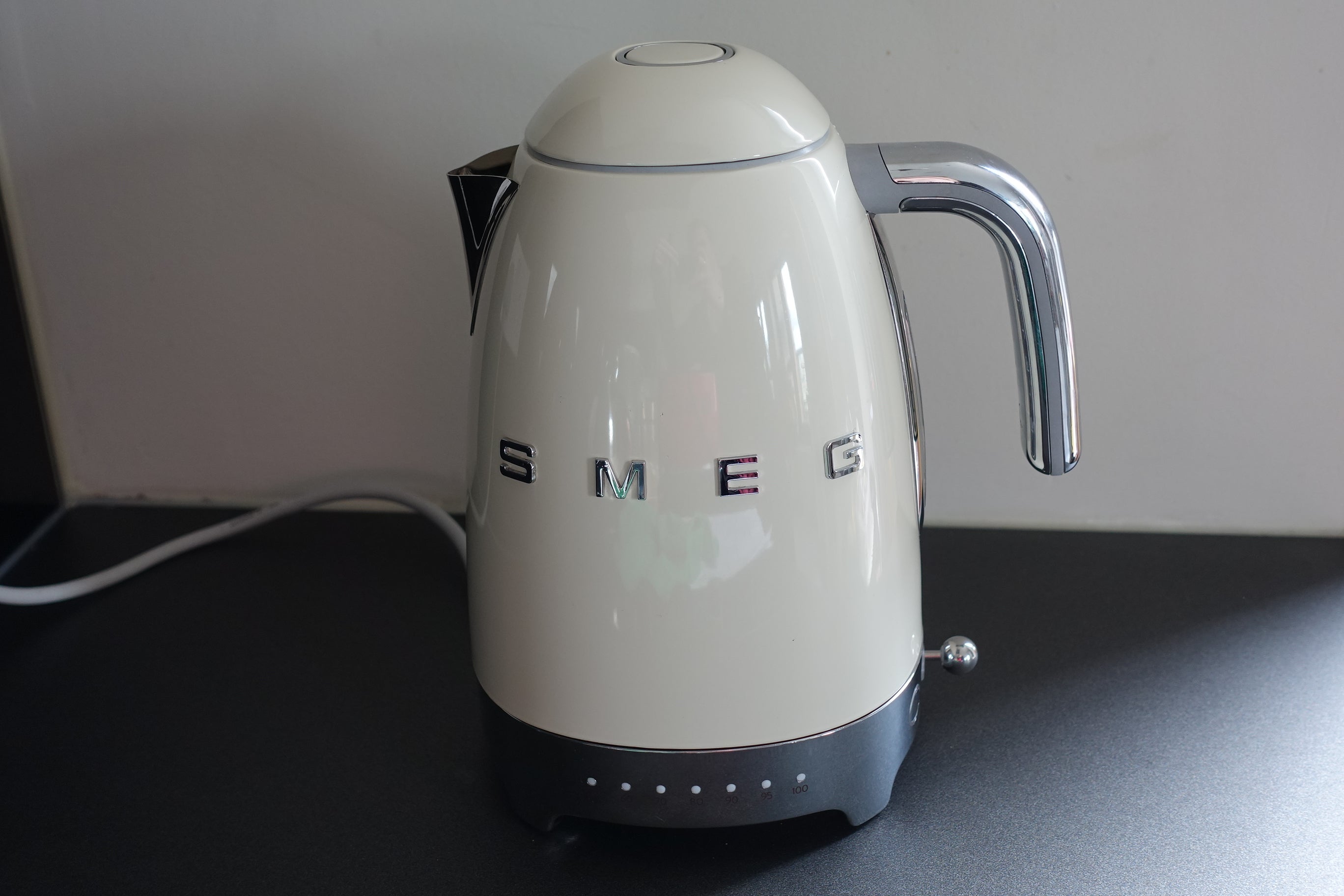 smeg stainless steel kettle