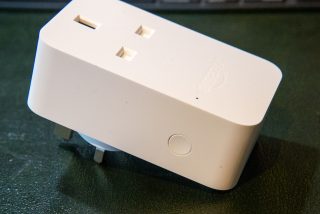 Amazon Smart Plug power button