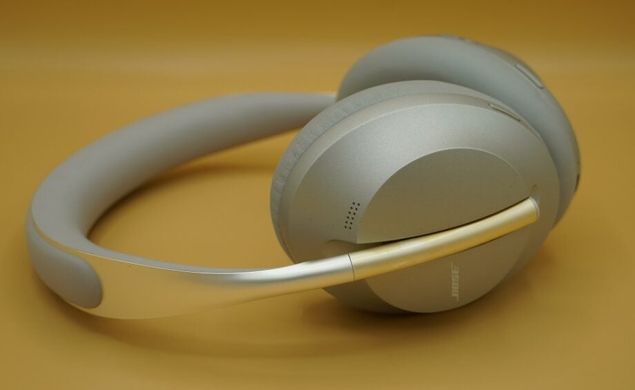 Bose Noise Cancelling Wireless Bluetooth Headphones 700 Soapstone 