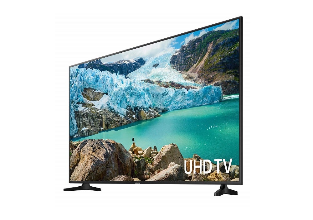 Samsung UE43RU7020Left angled view of a black Samsung UE43RU7020 TV standing on a white background