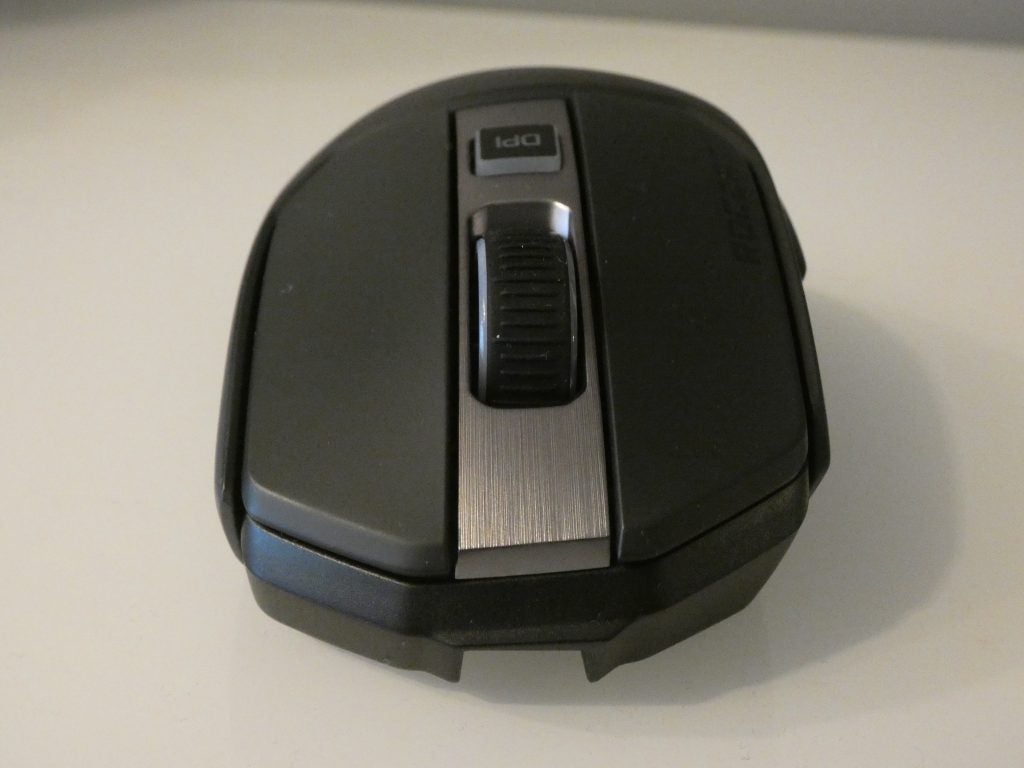 Roccat Kain 200Front view of a black Roccat Kain 200 Aimo mouse kept on a table