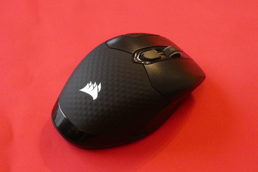 Corsair Tmavé Jádro RGB Pro SE - nejlepší herní myš