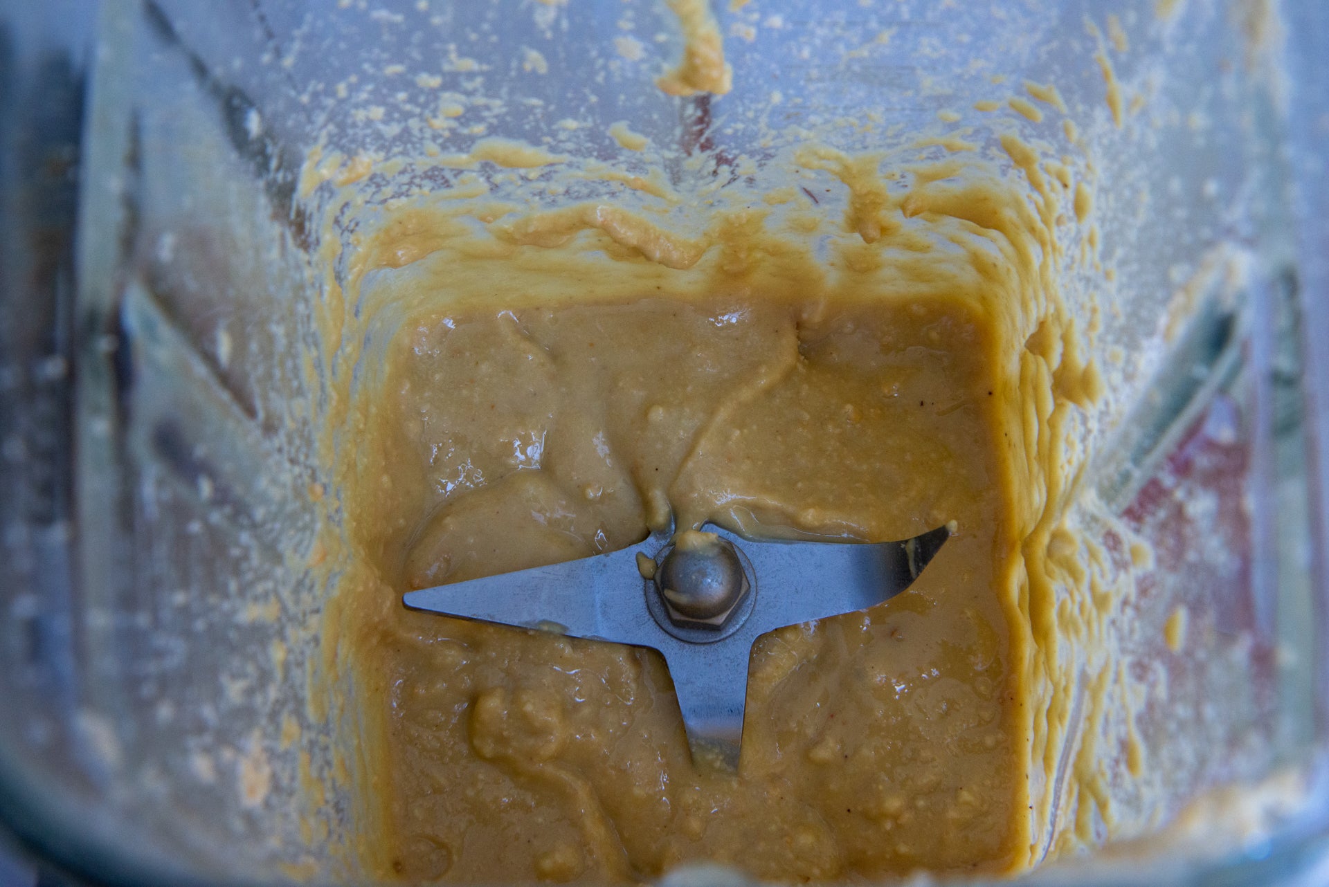 KitchenAid Artisan Blender K400 cashew butter