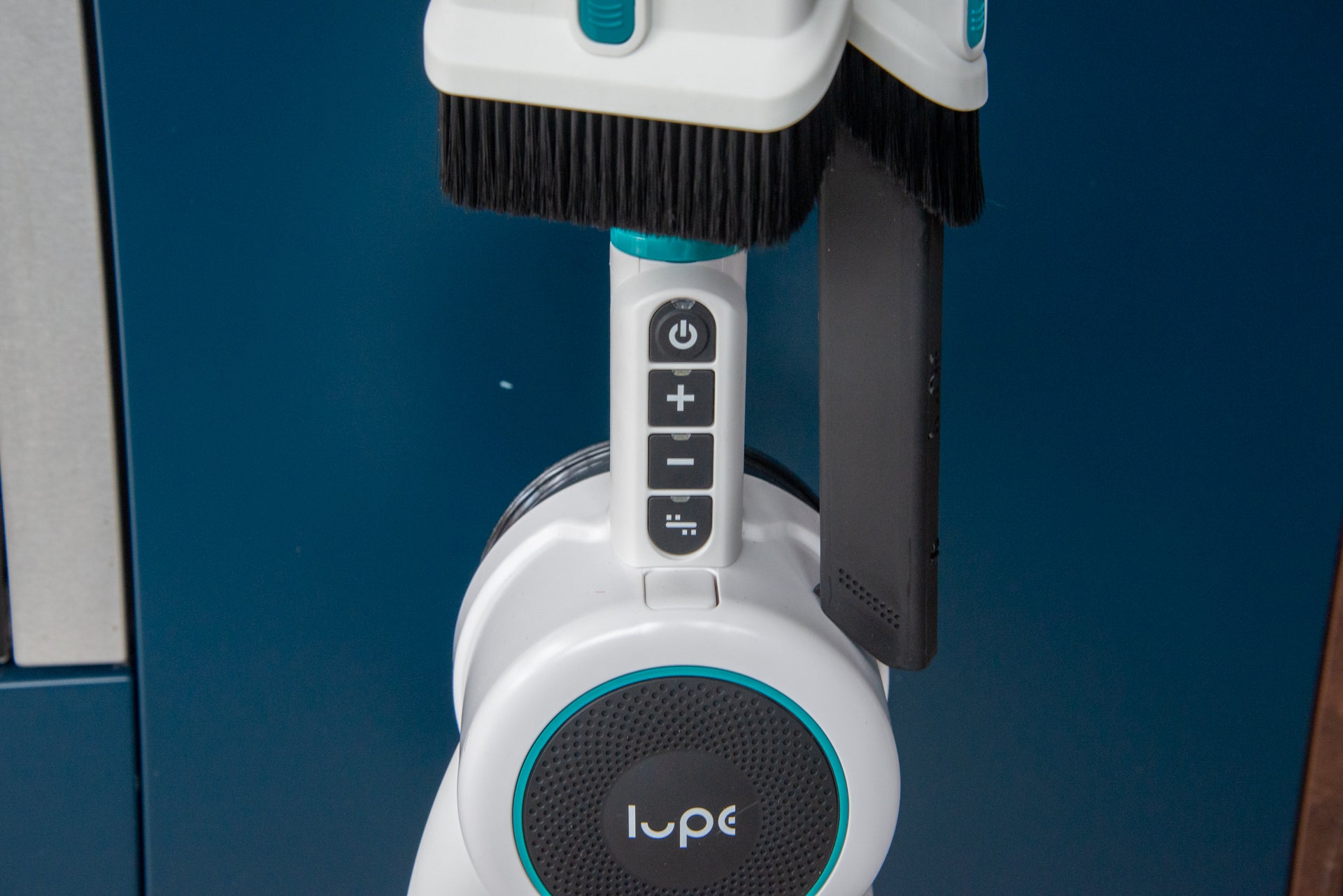 Pure Cordless Lupe controls