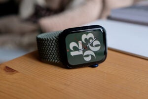 Apple Watch 6 for under £200