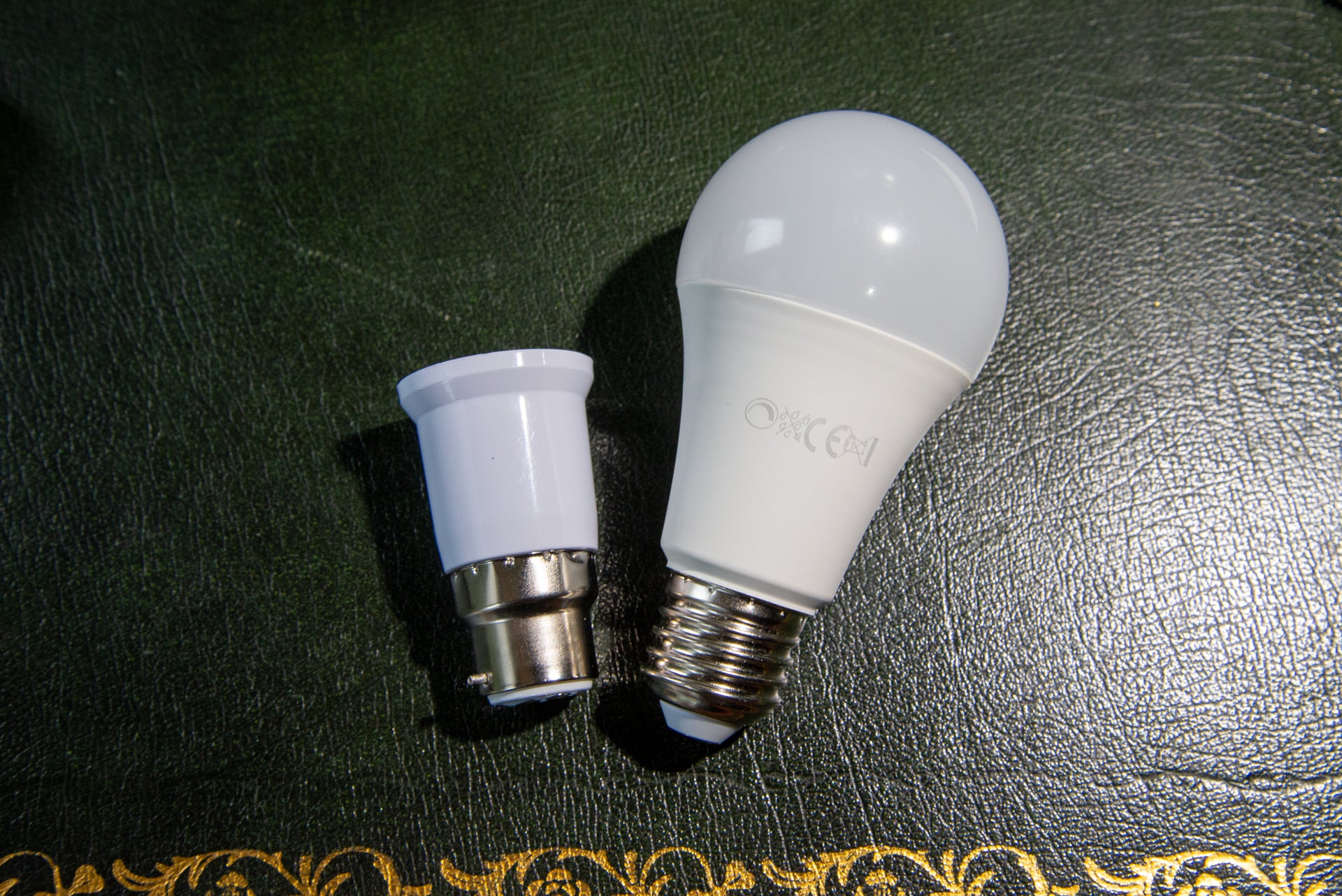 hey smart bulb review trusted reviews