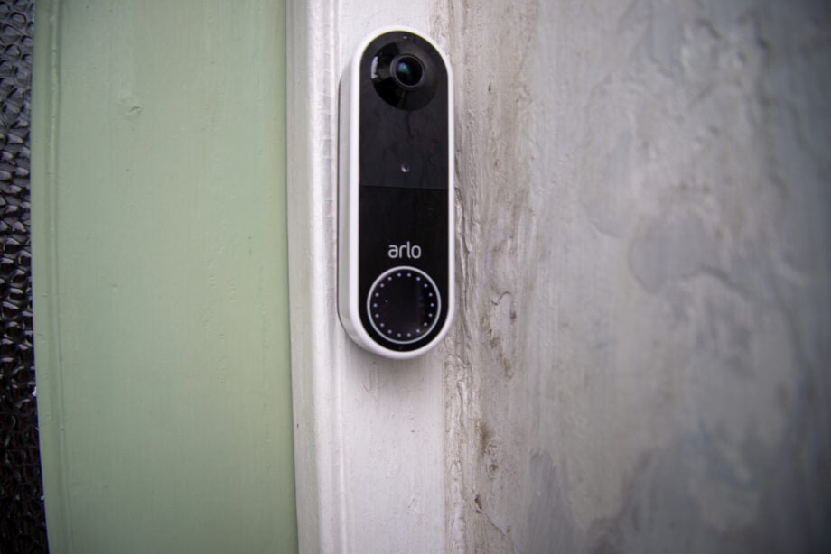 Arlo Essential Video Doorbell Wire-Free button