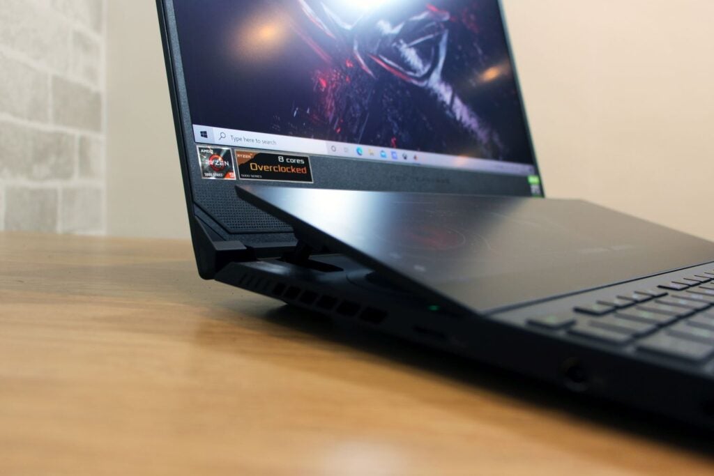 Left side's edge view of a black Asus ROG Zephyrus Duo GX551