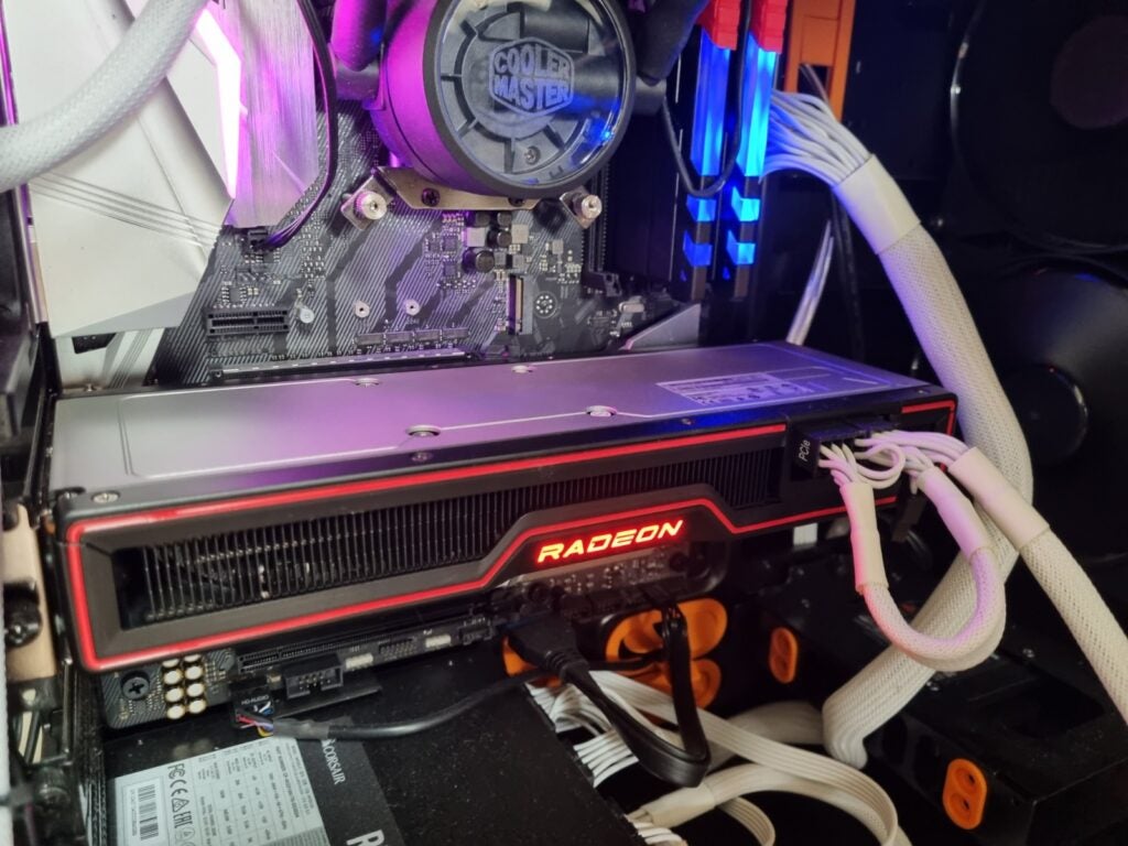 AMD Radeon RX 6700 XT in rig